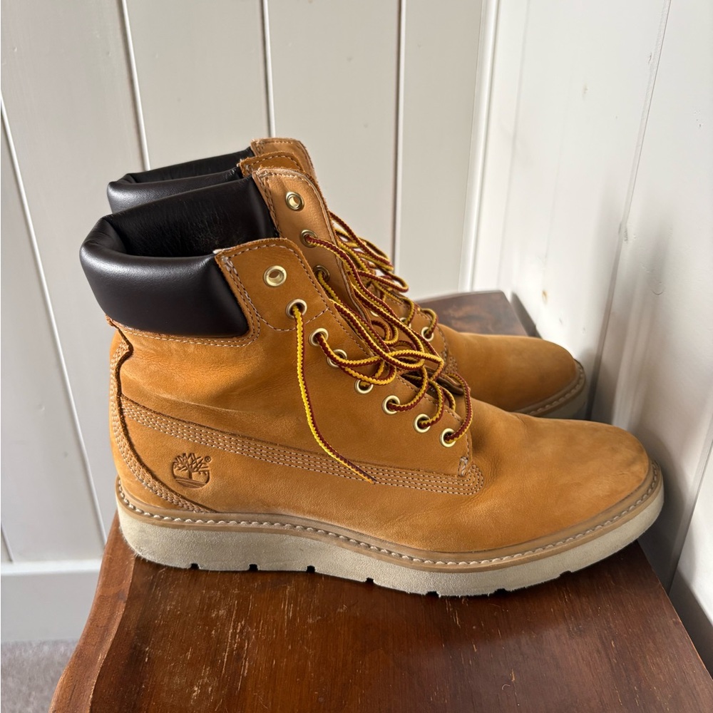Timberland Women’s Tan Nubuck Work Boots - Picture 4 of 5